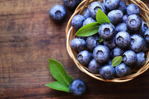 Les bienfaits des myrtilles pour les yeux : petits fruits, grand soutien pour votre vision